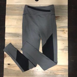 Gymshark‎ Gray Leggings Medium